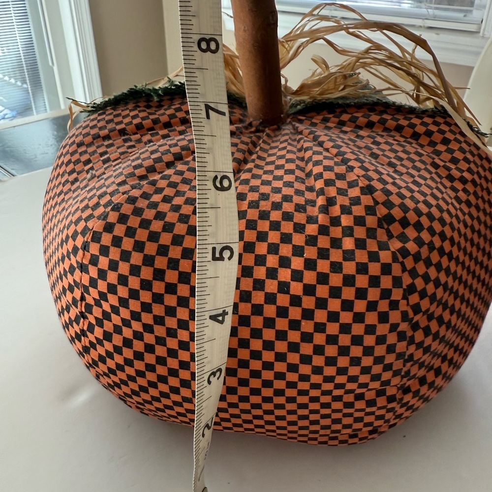DECORATIVE SET OF TWO RUSTIC PUMPKINS, CHECKERED FABRIC STUFFED & TWIG PUMPKINS - Picture 9 of 10